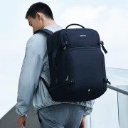 爱华仕（OIWAS）双肩包大容量15.6英寸商务笔记本电脑包 商务出差旅行背包OCB4480A黑色